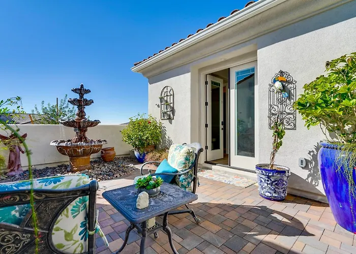 Apartament Hike & Golf: Couple's Retreat W/ Mtn Views!