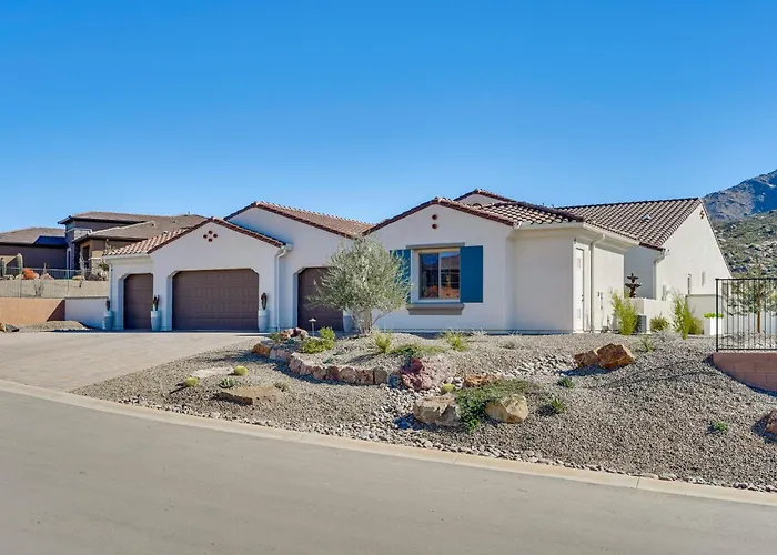 Apartament Hike & Golf: Couple's Retreat W/ Mtn Views!